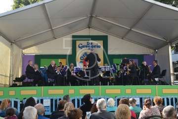 Concierto de la Banda Municipal y Feria de Artesanía en Los Llanos de Telde (Foto Francisco Javier Santana y TA)